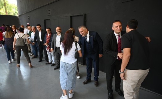 Başkan Ömer Eşki personelle bayramlaştı