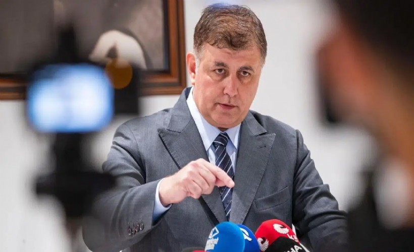 Başkan Tugay'dan Memiş Sarı'ya tepki: Tarihe düştüğünüz notun hesabını yapın