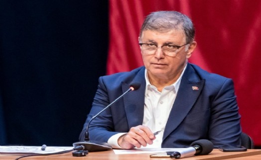 Başkan Tugay’dan Ergün Atalay’a bordrolu yanıt: 'Çözümden uzak durarak siyaset yapıyorlar'