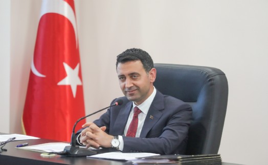 Bayraklı Meclisi'nde 600 dönümlük dönüşüm için örnek oy birliği