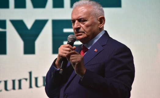 Binali Yıldırım: İzmir bunu asla hak etmiyor