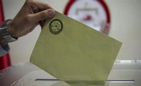 ‘Bu pazar seçim olsa…’: CHP zirvede, üçüncü parti değişti!