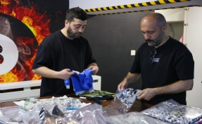 Buca’da dayanışmayı büyüten proje: İkinci el kıyafetler dönüşüme girdi
