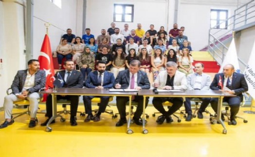 Büyükşehir’de işten çıkarmalar devam ediyor: İZTEK’te 15 işçi çıkarıldı!