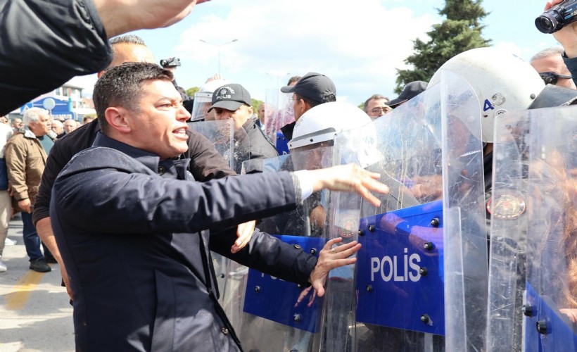 CHP'li başkana polise saldırıdan dava!
