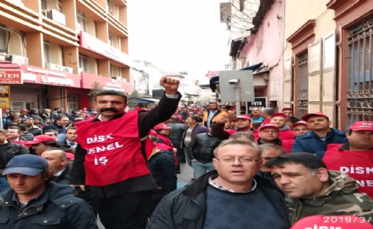 CHP’li Akar’dan işten çıkarılan işçilere destek