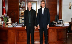 Cemil Tugay'dan Mansur Yavaş'a ziyaret
