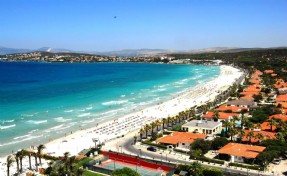 Çeşme'de 164 milyonluk satış