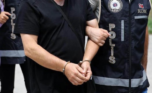 Firari hükümlü İzmir'de yakalanıp tutuklandı