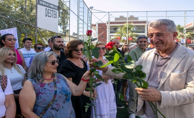 Güzelbahçe'de iki açılış ardından bayramlaşma: Sosyal belediyecilikte yeni ataklar