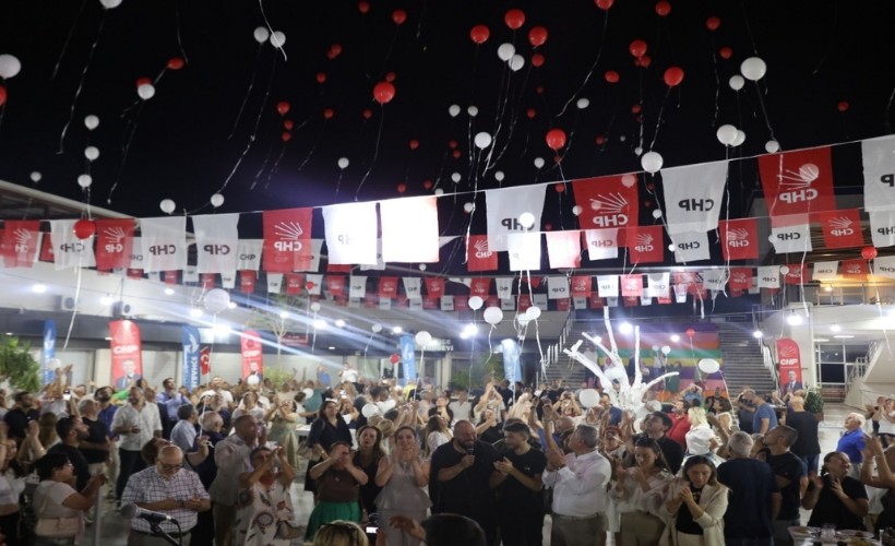 Güzelbahçe'de parti emekçilerine teşekkür etkinliği: 'Emeklerinizi asla unutmayacağım'