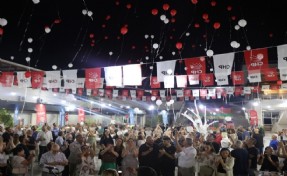 Güzelbahçe'de parti emekçilerine teşekkür etkinliği: 'Emeklerinizi asla unutmayacağım'