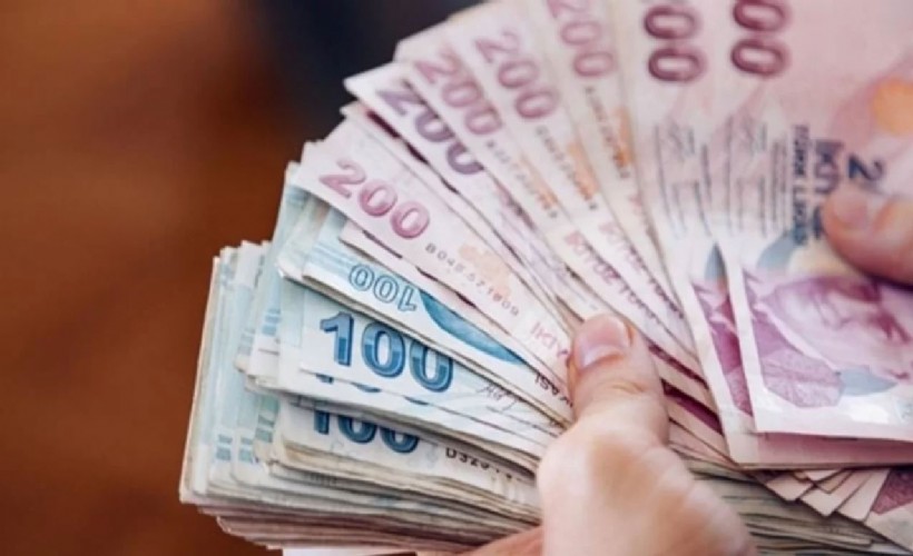 Hükümetin kamu işçisi için zam teklifi belli oldu: Türk-İş'ten tepki