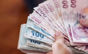 Hükümetin kamu işçisi için zam teklifi belli oldu: Türk-İş'ten tepki