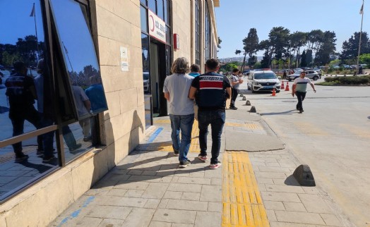 İzmir'de terör propagandasına 5 gözaltı
