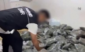 İzmir'de uyuşturucu operasyonu: 126 kilo bonzai ele geçirildi!