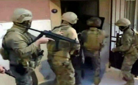 İzmir merkezli 6 ilde FETÖ operasyonu: 40 gözaltı