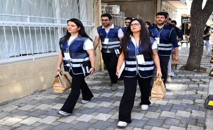 İzmirlilerin talepleri için ekipler sahada: İhtiyaçlar belirleniyor, sorunlar çözülüyor
