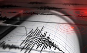 Kandilli duyurdu: Hakkari’de deprem!
