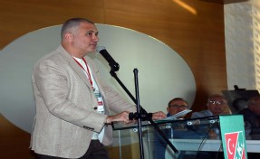 İlker Ergüllü: 'Kimse beni beklemesin adaylığını açıklasın'