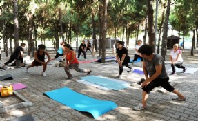 Karşıyaka’nın parklarında spor keyfi başladı
