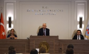 Kemalpaşa Belediye Meclisi'nde oyçokluğu ile kabul edildi; Çiftçilere 5 milyon TL hibe