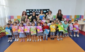 Konaklı minikler karne sevinci yaşadı