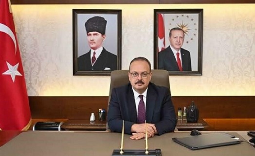 Kuşadası'nda kurallara uymayan işletme 3 gün süreyle kapatıldı