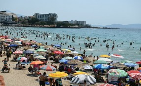 Kuşadası'nda turizmciler sezondan umutlu