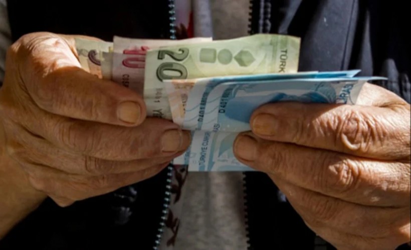 Maaş zamlarını yüzde 15’e çektiler