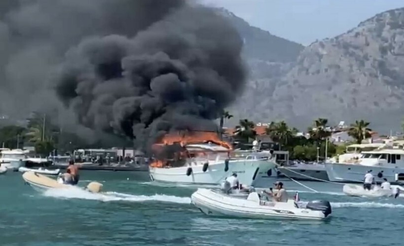 Bodrum'un ardından Fethiye'de de motoryat yandı