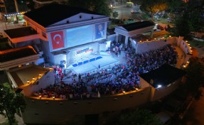 Menderes Belediyesi spor okulları açıldı