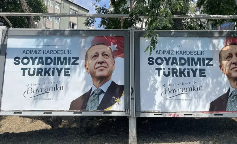 O slogan başka partiye ait çıktı: AK Parti'de istifa sesleri!