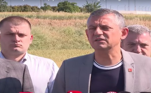 Özgür Özel'den Silivri Cezaevi önünde sert açıklama