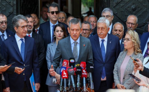 Özgür Özel'den TESK'e ziyaret: Asgari ücrete ara zam talebini yineledi