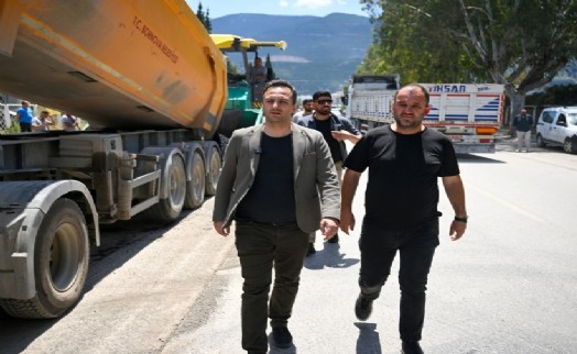 Pınar Caddesi'nde yenileme çalışmaları sürüyor: Bornova'da ulaşıma yeni atak