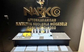 Uyuşturucuyla yakalanan 2 şüpheli tutuklandı