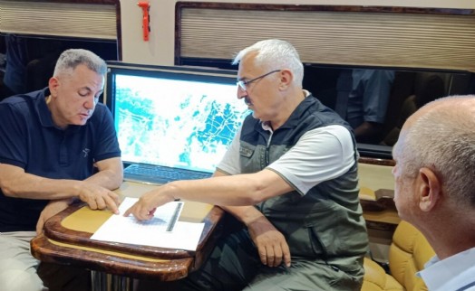 Vali Elban'dan orman yangını açıklaması: 550'nin üzerinde vatandaş tahliye edildi
