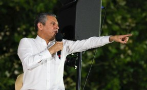 Özel ‘masaya beyaz toros koyup kime ne gösteriyorsun’ demişti: İşte o savcının masası