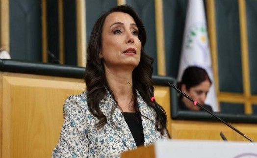 Hatimoğulları'ndan CHP'li belediyelere yönelik operasyonlara tepki: 'Barış umuduna gölge düşürüyor'