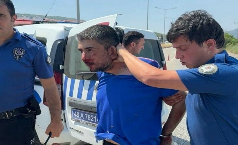 4 polis otosuna çarptı, sorulunca 'Hatırlamıyorum' dedi