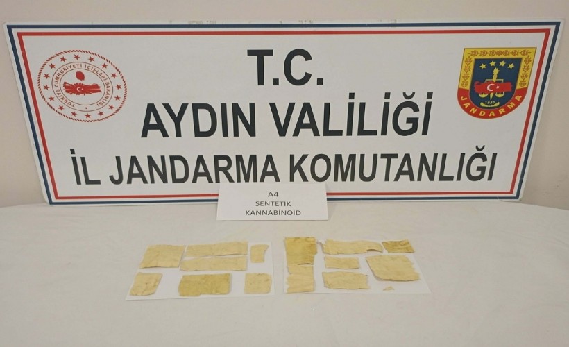A4 kağıdına emdirilmiş uyuşturucuyla yakalandı