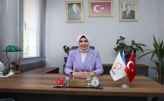 AK Partili Özen'den Çeşme'deki su krizine açıklama: Algı peşinde koşuyorlar