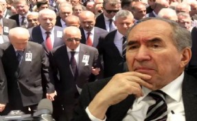 Altan Öymen için TBMM'de cenaze töreni: Devlet Bahçeli ile Hikmet Çetin el ele yürüdü