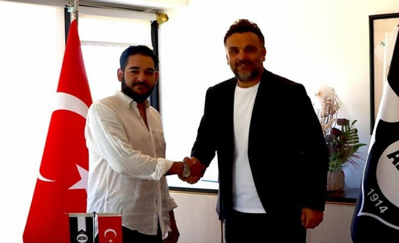 Altay'da Ramazan Kurşunlu imzaladı