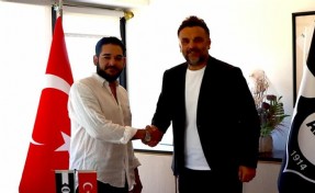 Altay'da Ramazan Kurşunlu imzaladı