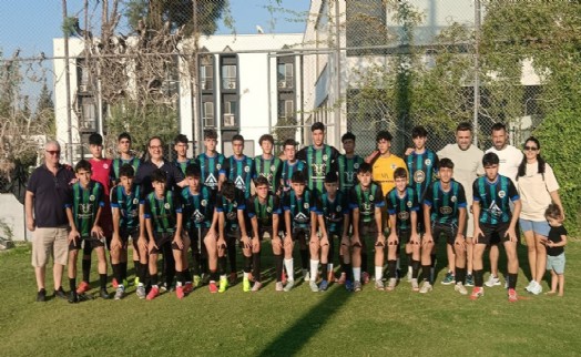 Altay sahaya iniyor