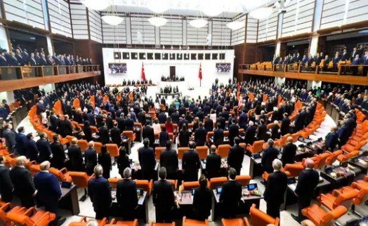 Ankara kulislerinden çarpıcı iddia: 20 milletvekili istifa edecek!