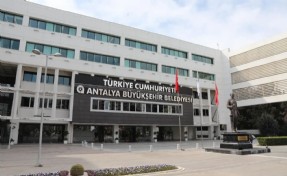 Antalya Büyükşehir Belediyesi'ne operasyon: 3 kişi gözaltına alındı
