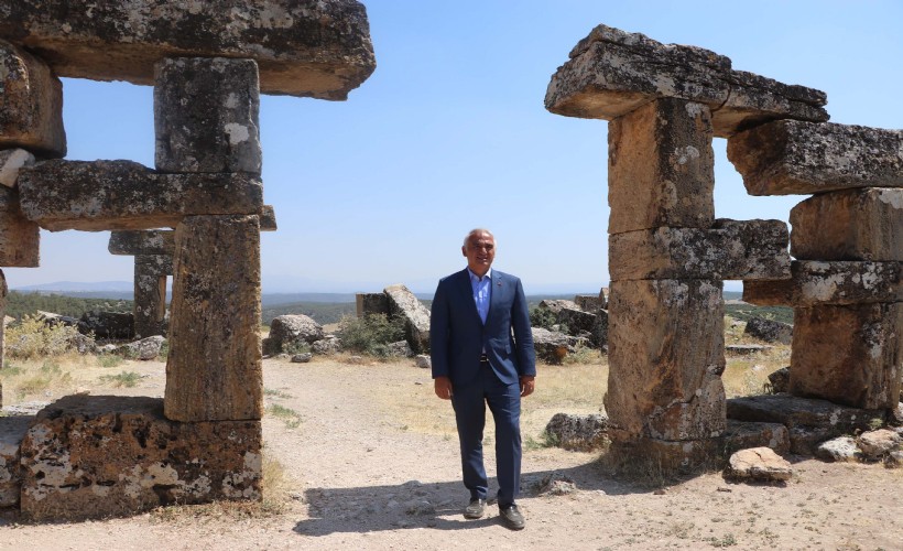 Bakan Ersoy: Yabancı turist rotalarına da girecek bir Uşak için çalışma yapacağız